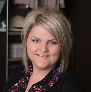 Meet your Posher, Lee liz